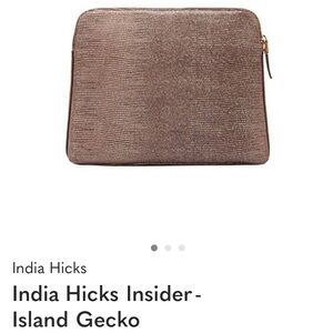 India Hicks GECKO Gold Accent Brown
Textured Clutch